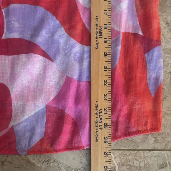 Olivia & Martin Sheer Abstract Tie Front Boho Blouse Size 1X Pink Red Purple - Picture 11 of 11